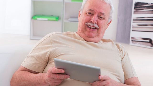 Người cao tuổi không nên giảm béo quá mức